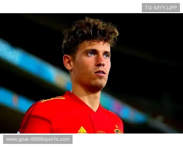 足球球星闪耀时尚舞台 展现运动与潮流完美结合的风采